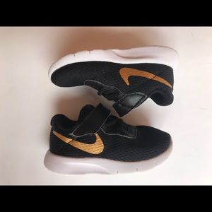 Toddler Girls Tanjun Sneakers 5 Child